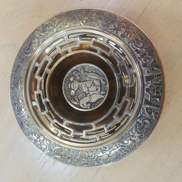 Antique Wedding Set Brass Ashtray & Cigarette Holder - Picture 3 of 16